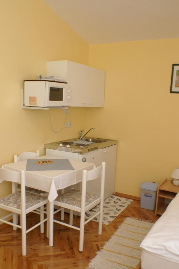 Apartments With A Parking Space Vodice - 4172 외부 사진